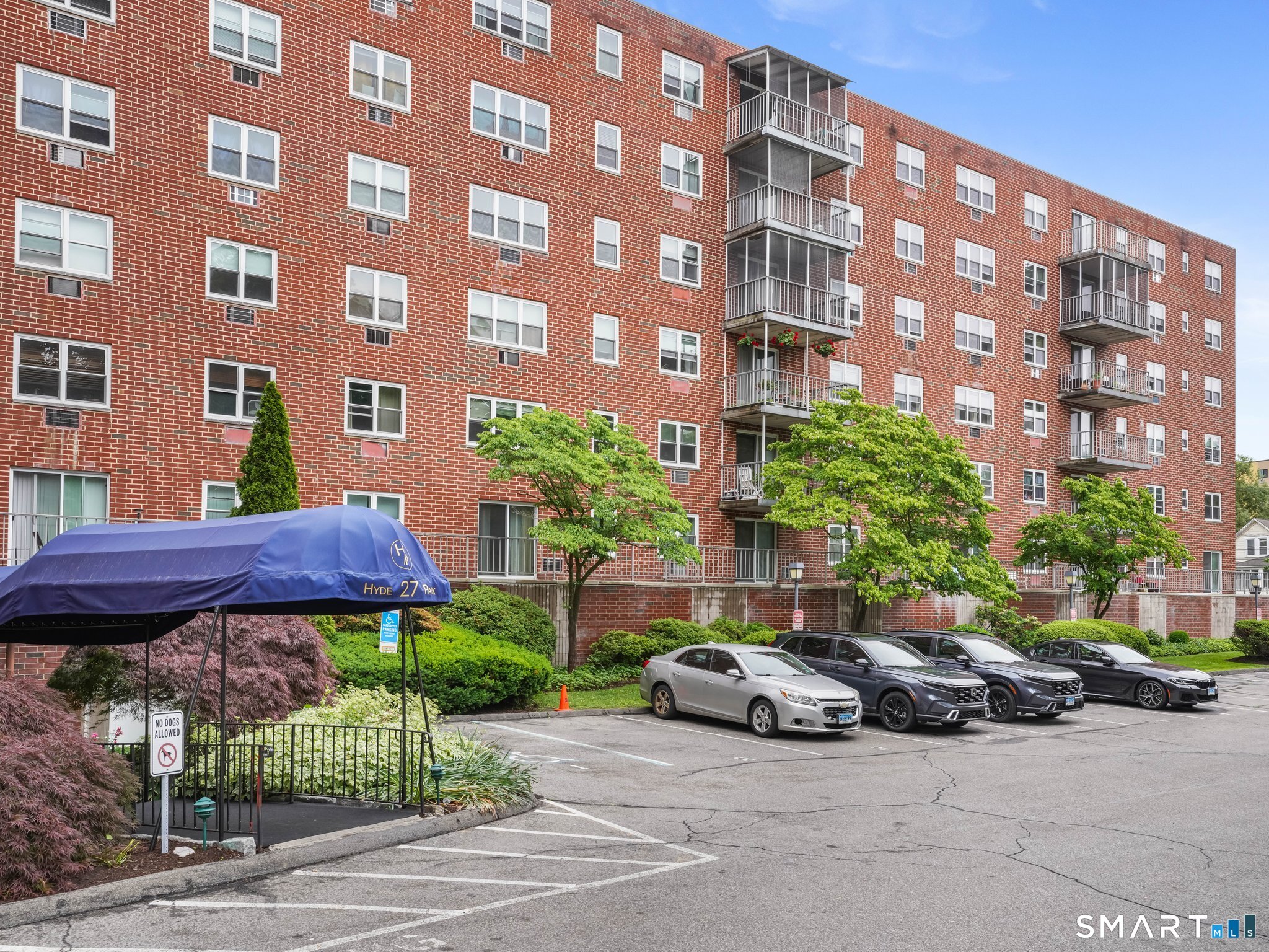 27 Northill Street Stamford CT 06907
