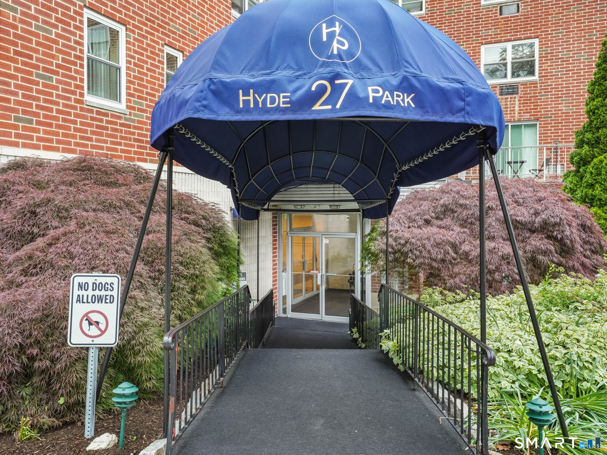 27 Northill Street Stamford CT 06907