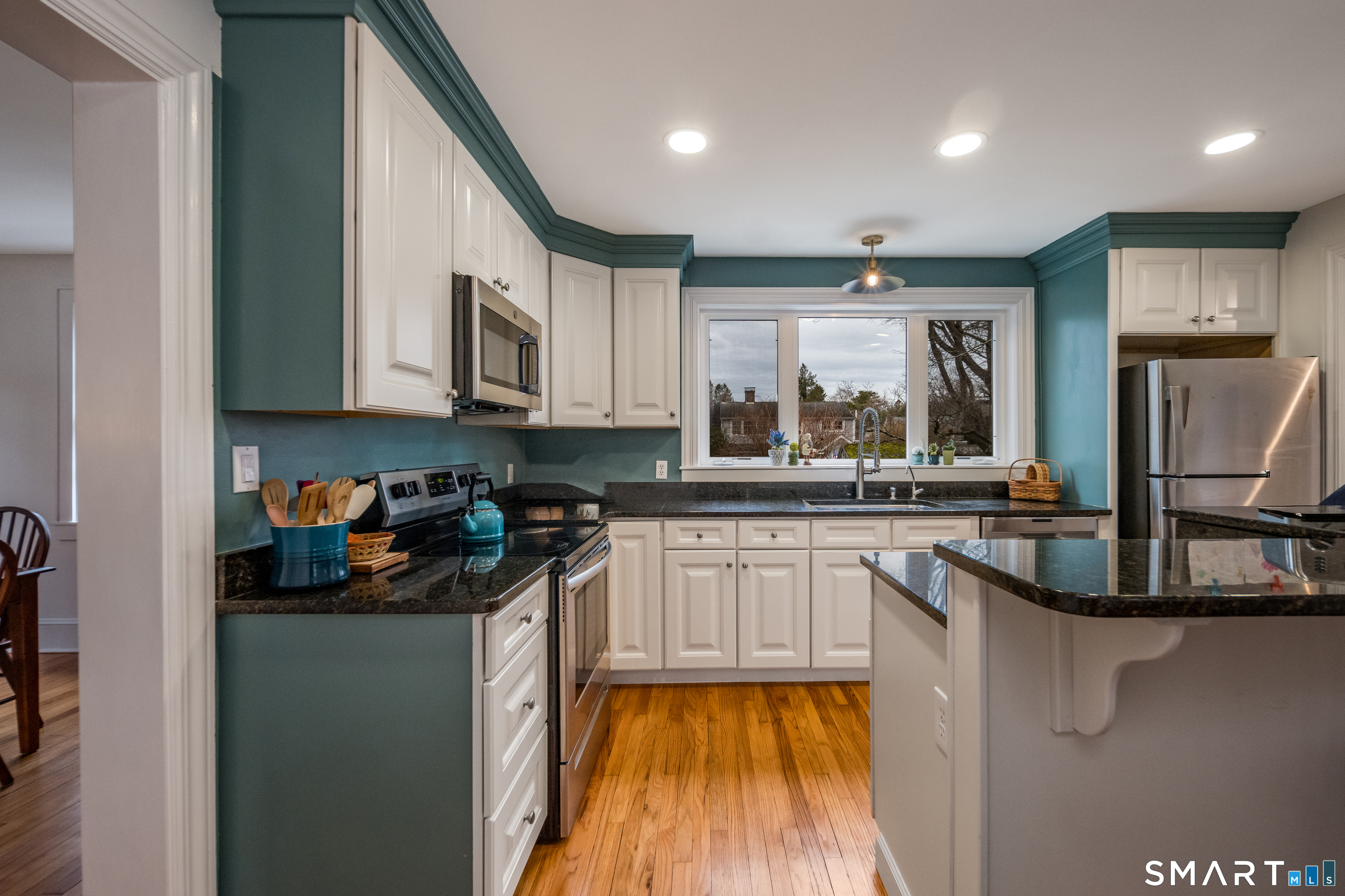 99 Bay View Avenue Groton CT 06355