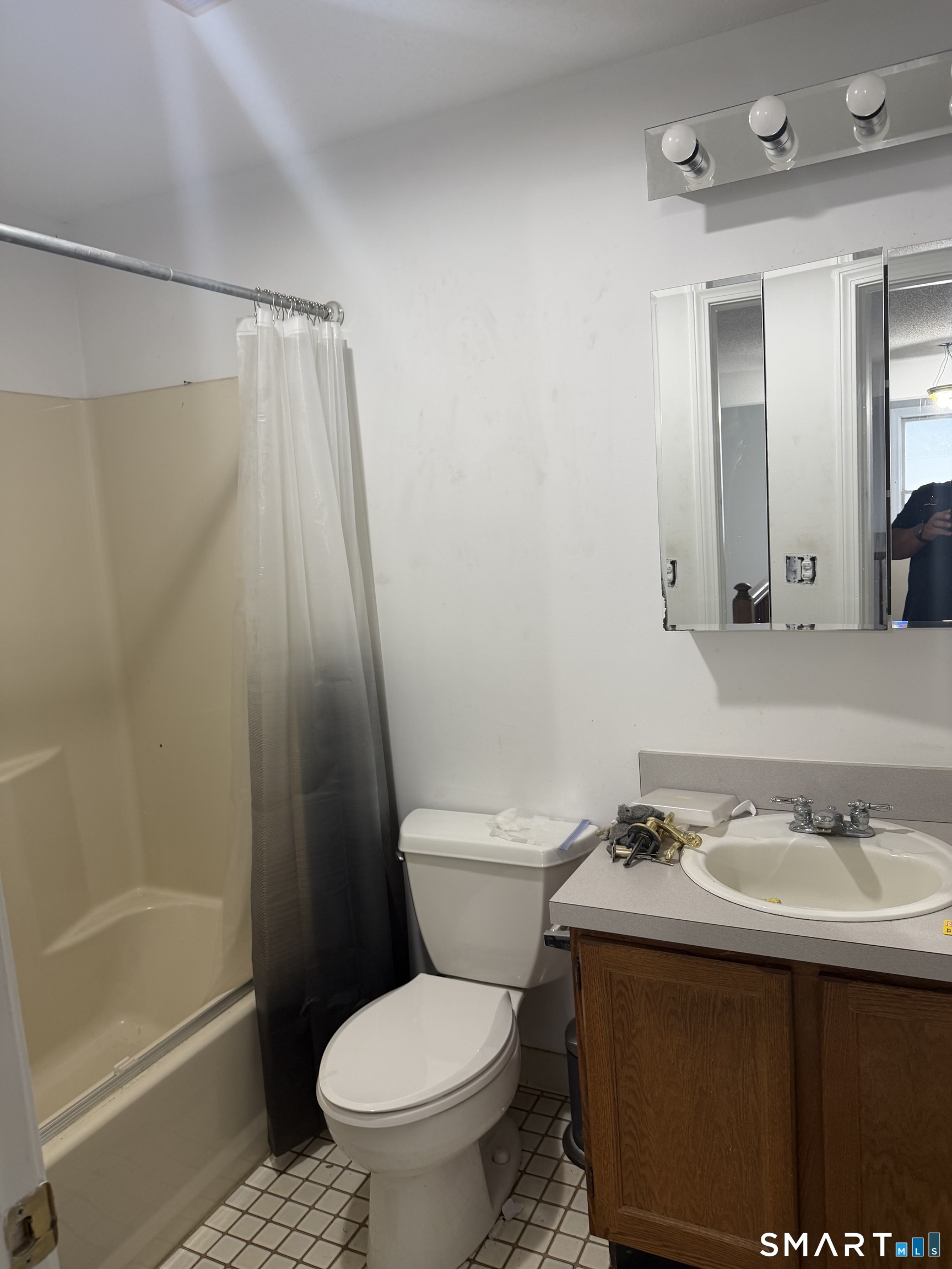 11 Concorde Way Windsor Locks CT 06096
