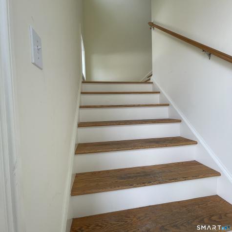 157 West Main Street East Lyme CT 06357