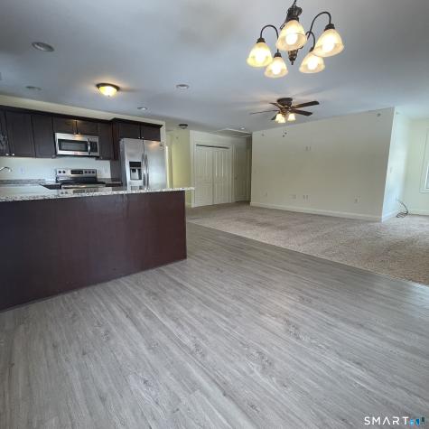 157 West Main Street East Lyme CT 06357