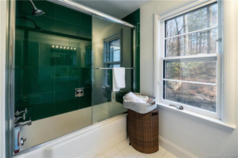 146 Hartford Turnpike Hamden CT 06517
