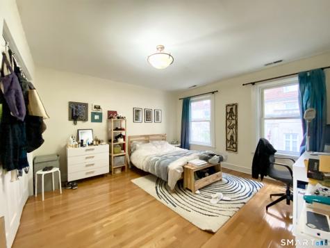 270 College Street New Haven CT 06510