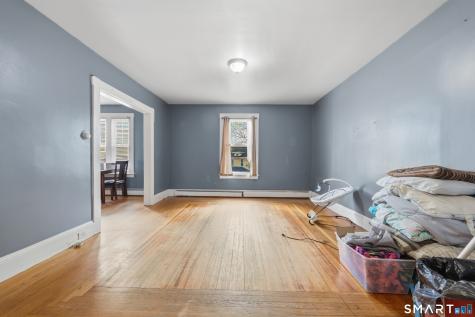 2 Oakland Avenue Waterbury CT 06710