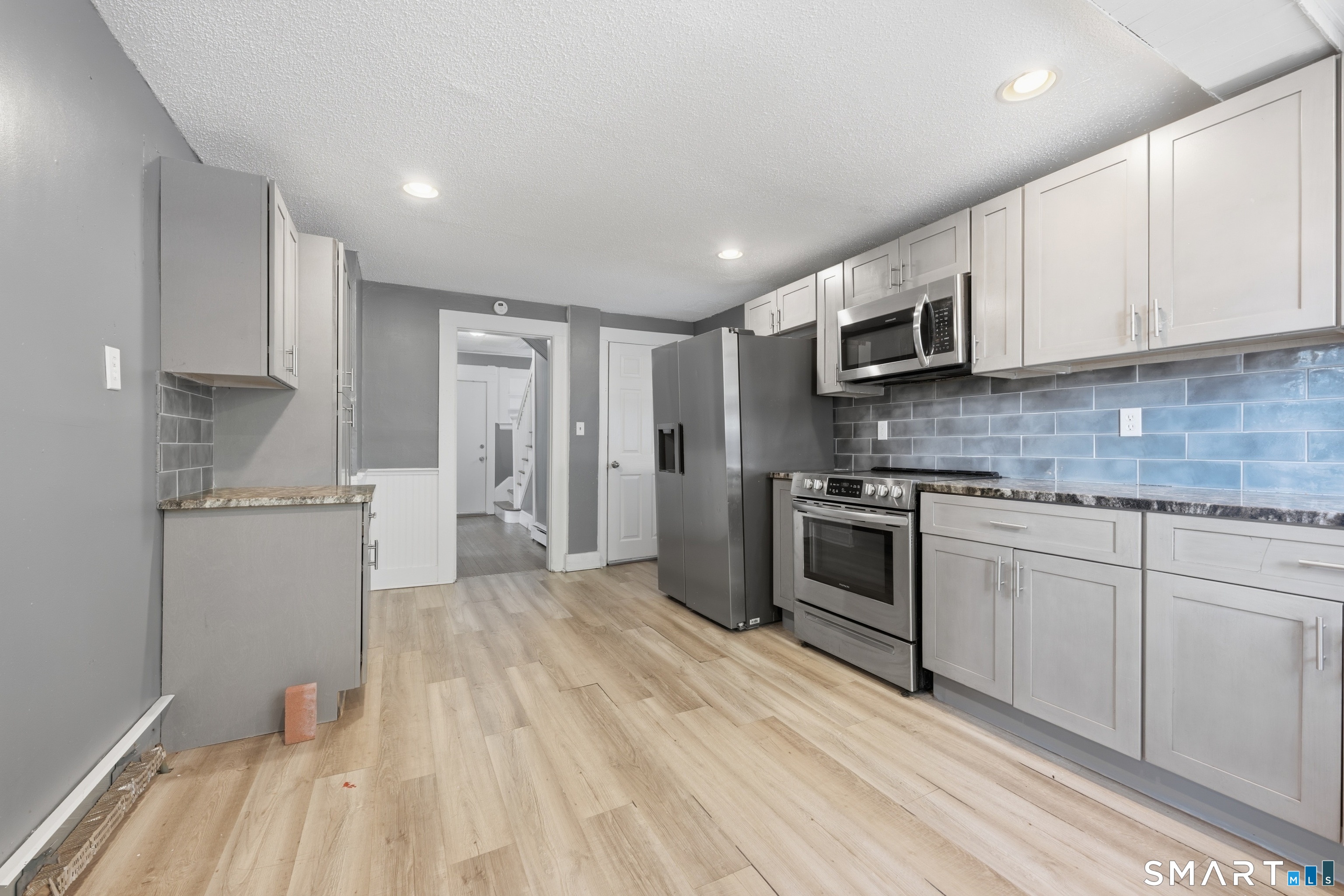 2 Oakland Avenue Waterbury CT 06710