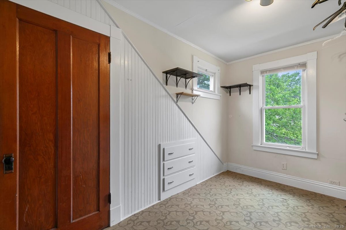 384 High Street Middletown CT 06457