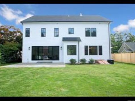 15 Bulkley North Avenue Westport CT 06880