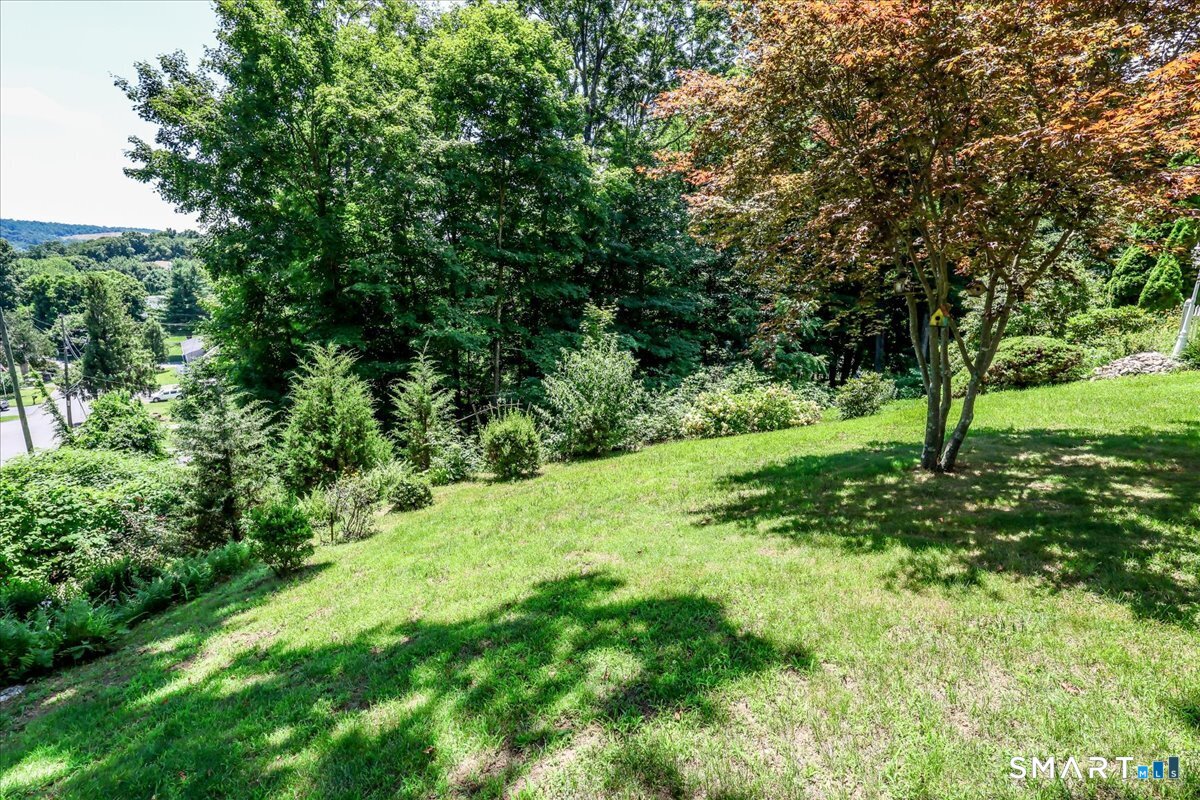 51 Rice Lane Beacon Falls CT 06403