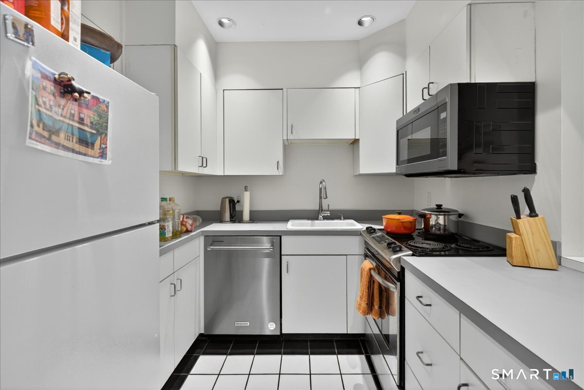 541 Chapel Street New Haven CT 06511