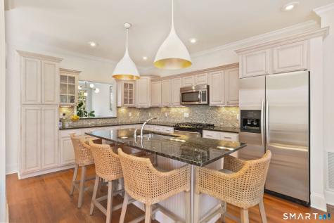 67 Thorpe Street Fairfield CT 06824
