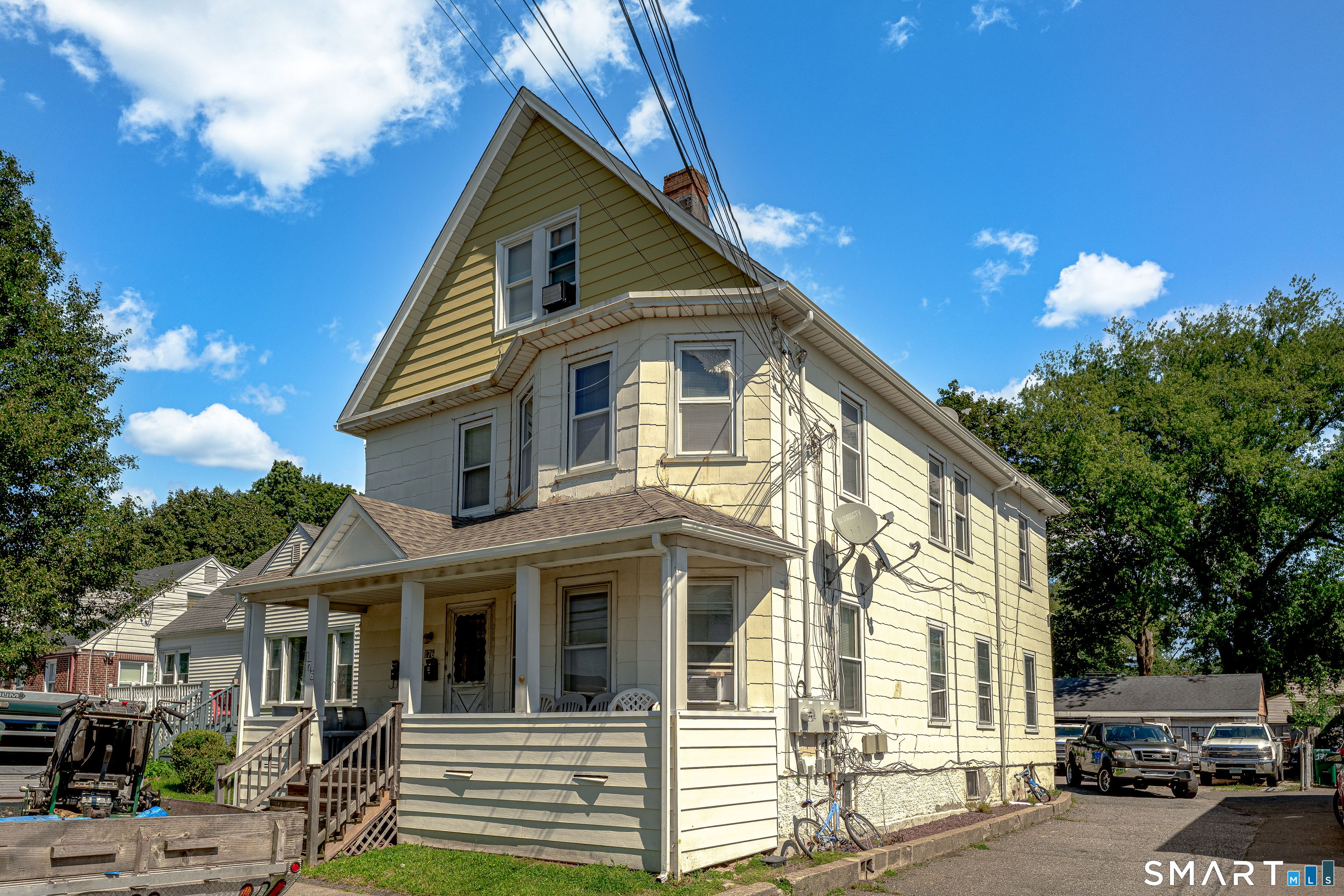 176 Thompson Street Stratford CT 06615