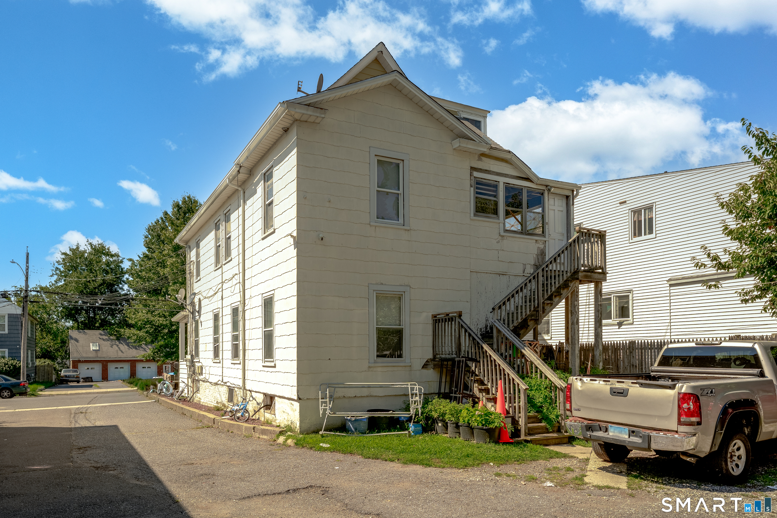 176 Thompson Street Stratford CT 06615