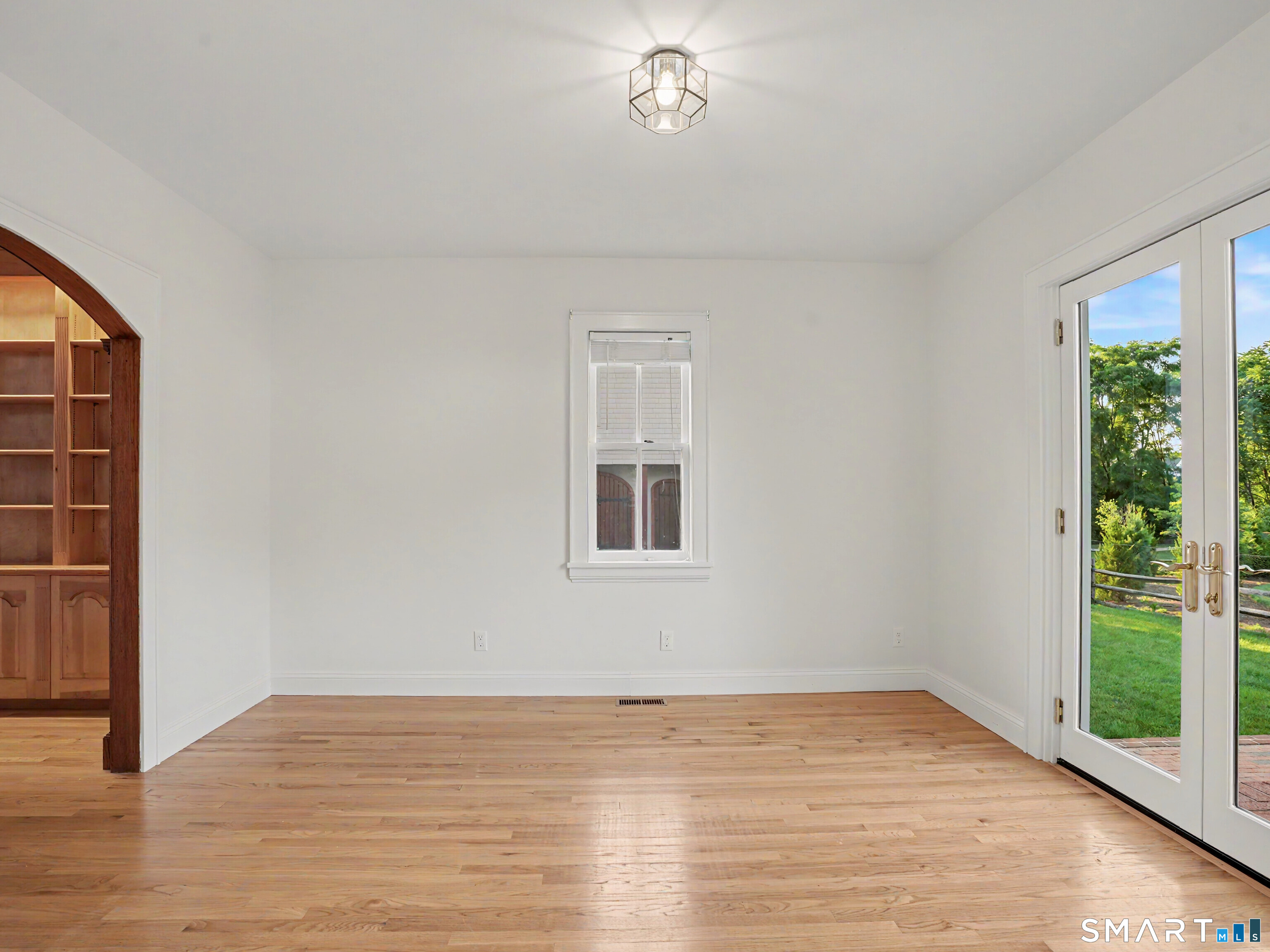 38 West Morgan Avenue Fairfield CT 06824