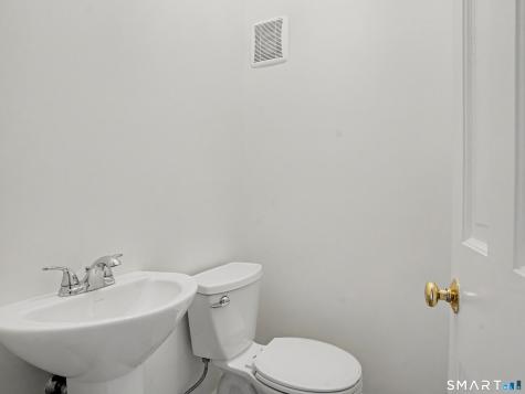 38 West Morgan Avenue Fairfield CT 06824