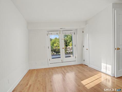 38 West Morgan Avenue Fairfield CT 06824