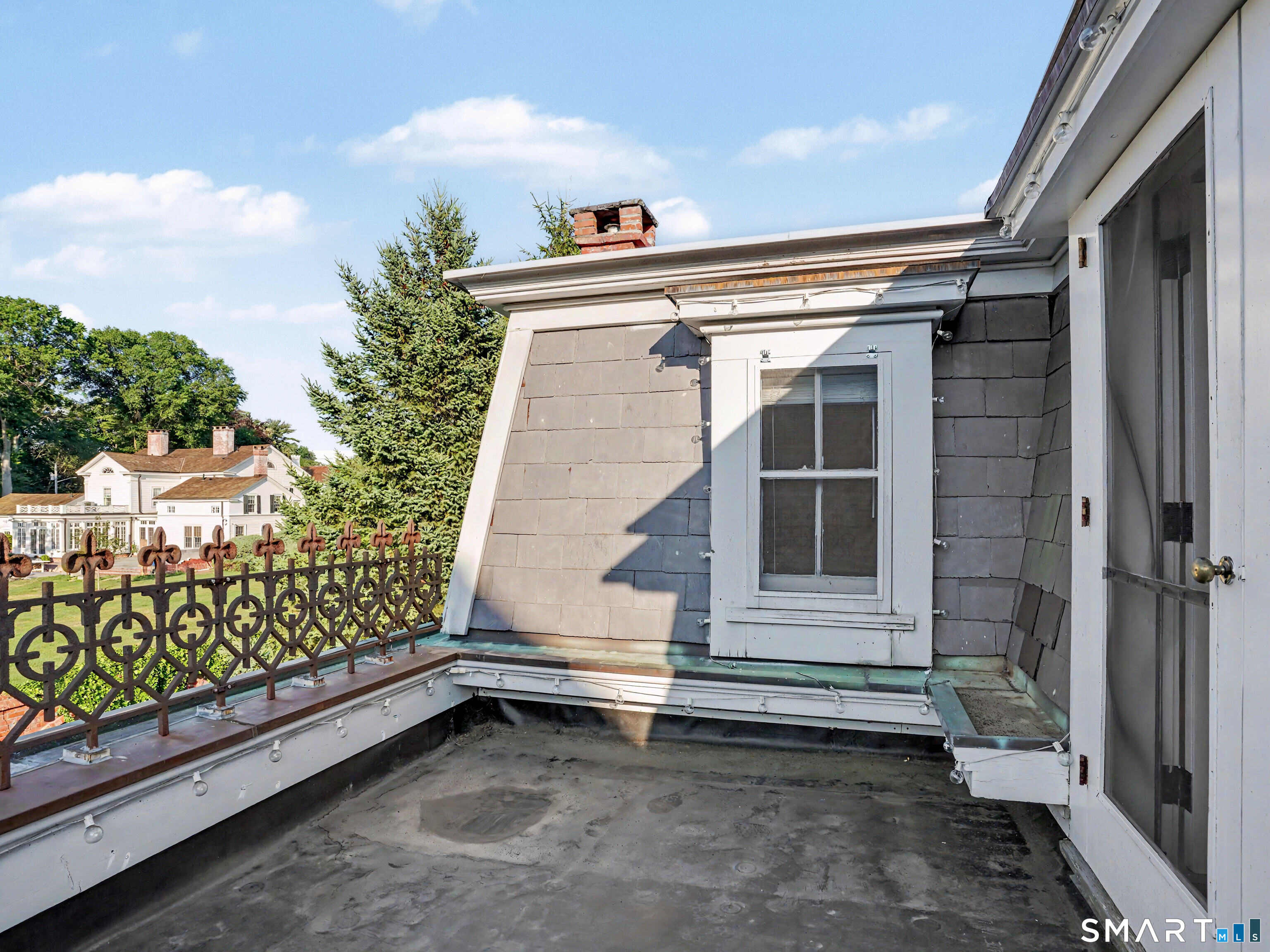 38 West Morgan Avenue Fairfield CT 06824