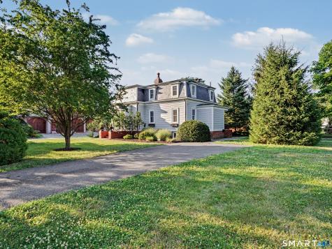 38 West Morgan Avenue Fairfield CT 06824