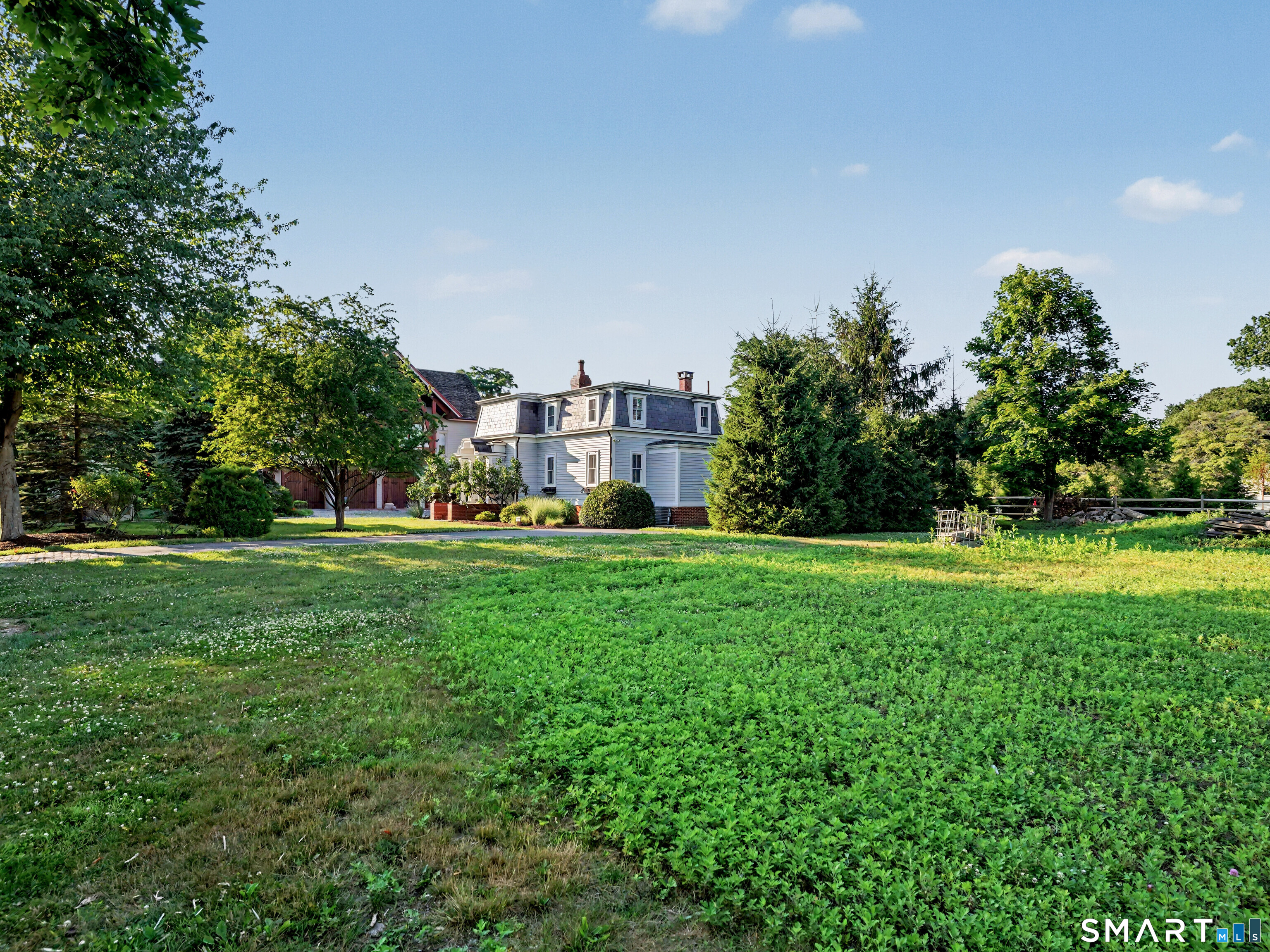 38 West Morgan Avenue Fairfield CT 06824