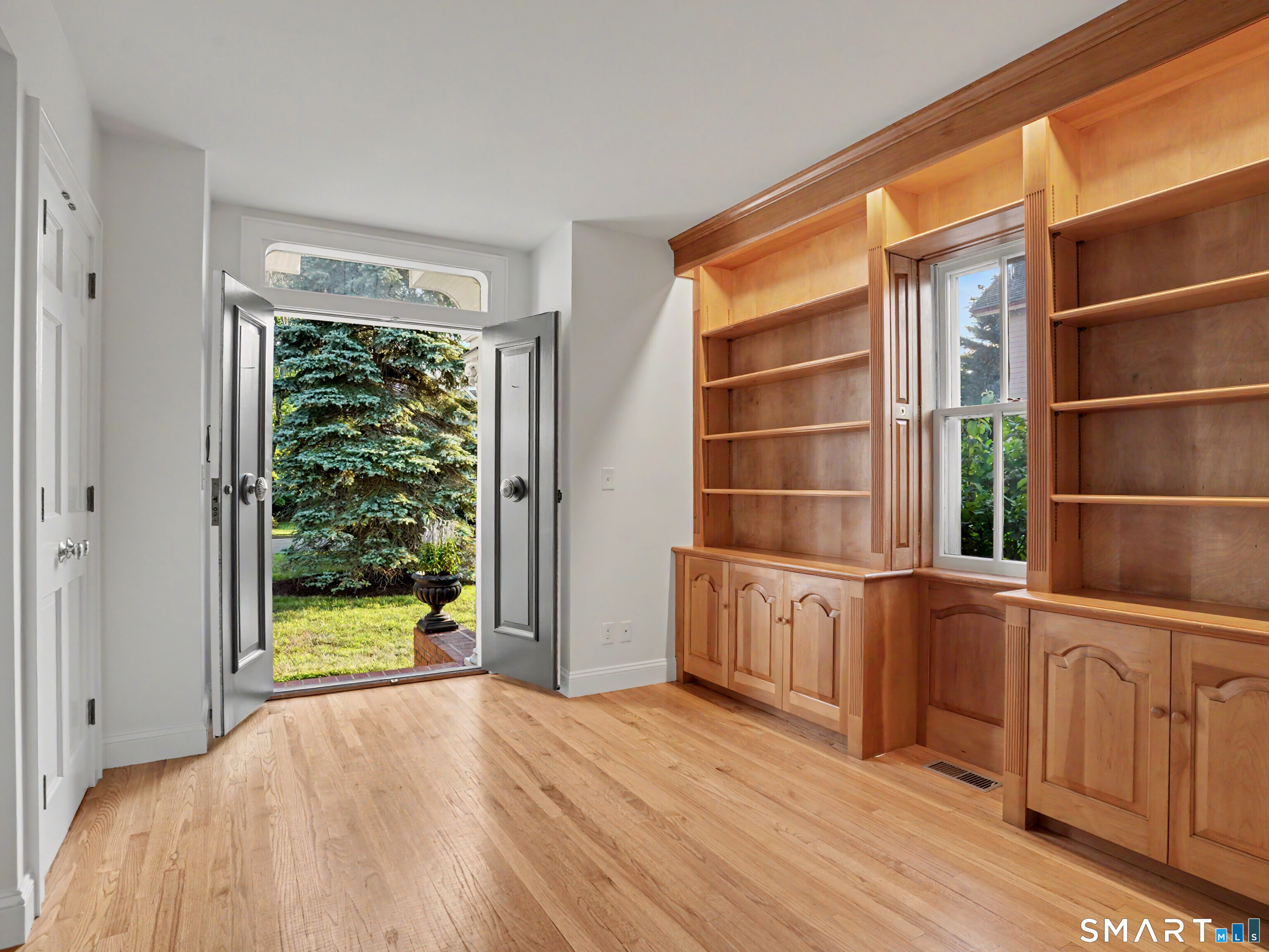 38 West Morgan Avenue Fairfield CT 06824