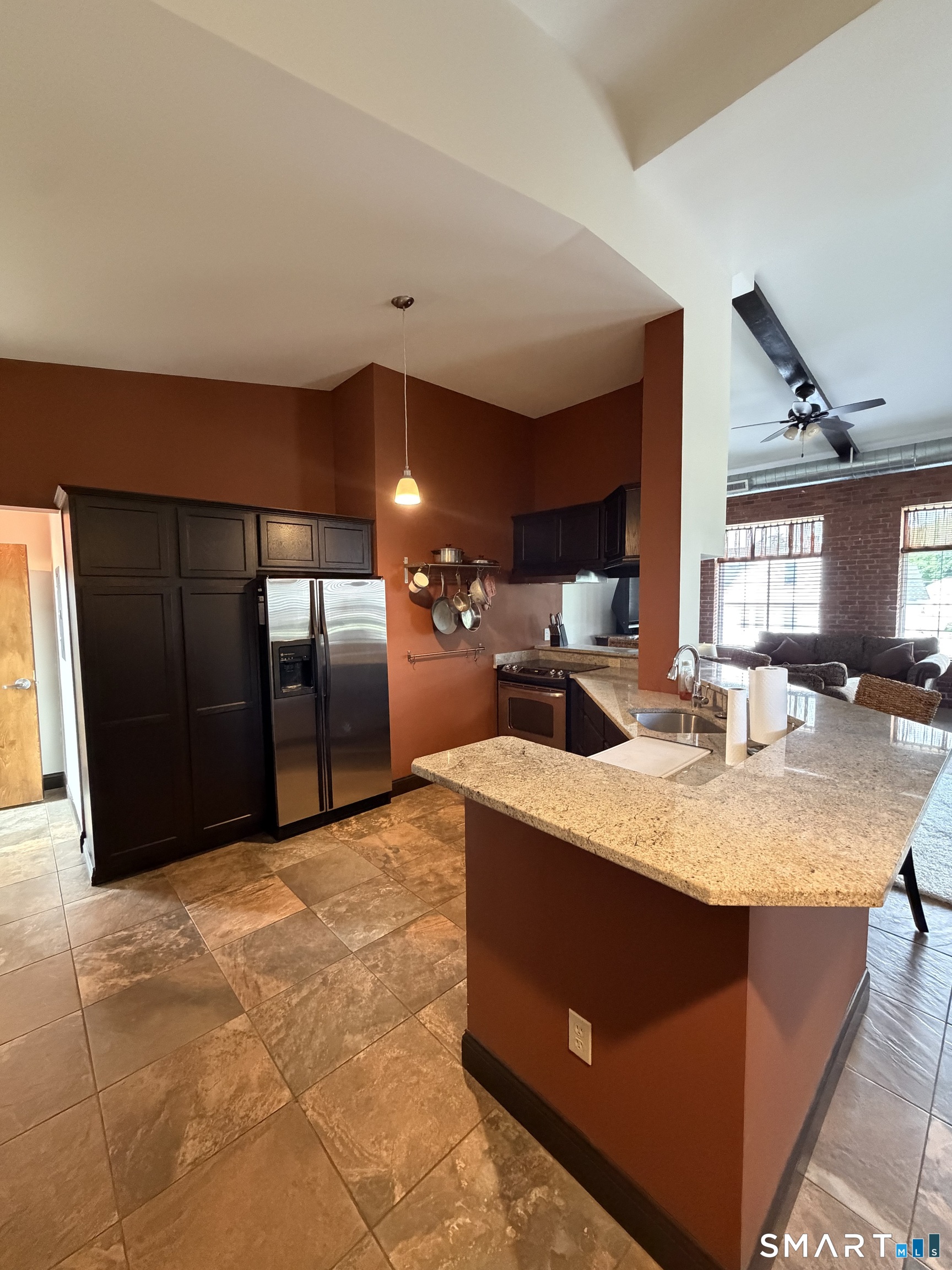 10 Summit Street East Hampton CT 06424