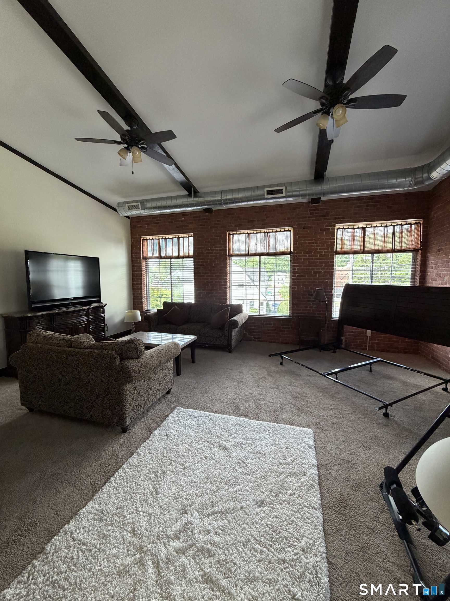 10 Summit Street East Hampton CT 06424