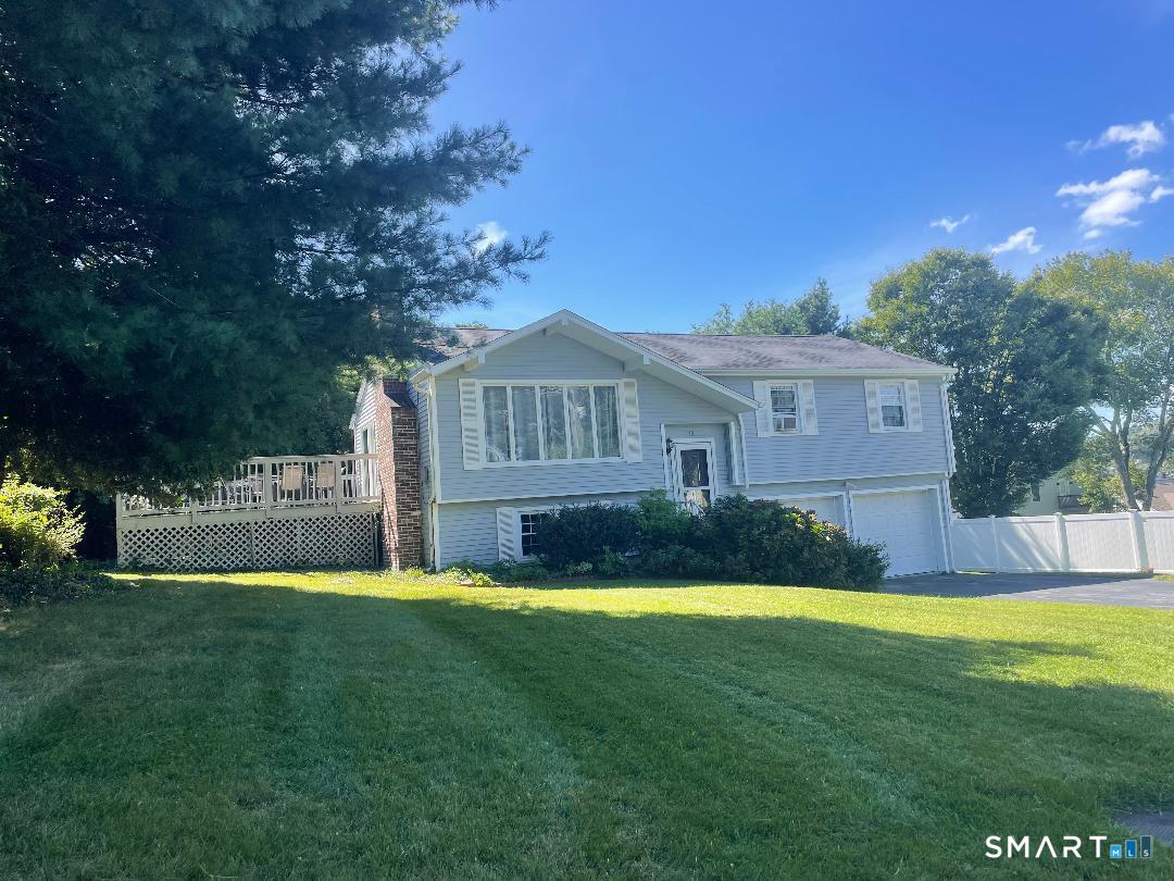 Stonington CT, 10 Pleasant Street