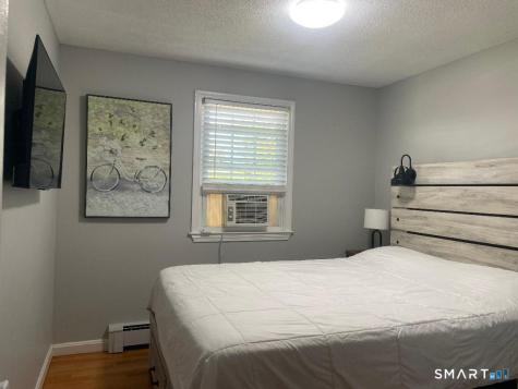 10 Pleasant Street Stonington CT 06355