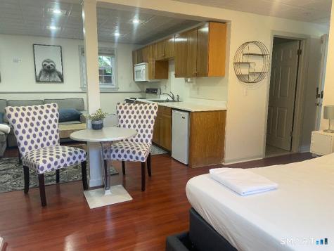 10 Pleasant Street Stonington CT 06355