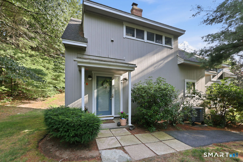 10 Partridge Court Simsbury CT 06070
