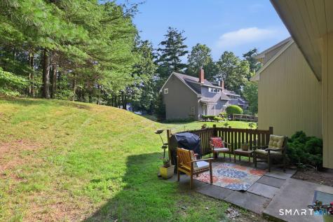 10 Partridge Court Simsbury CT 06070