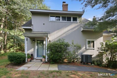 10 Partridge Court Simsbury CT 06070