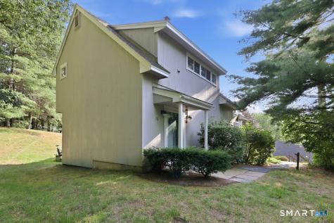 10 Partridge Court Simsbury CT 06070