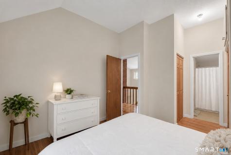 10 Partridge Court Simsbury CT 06070