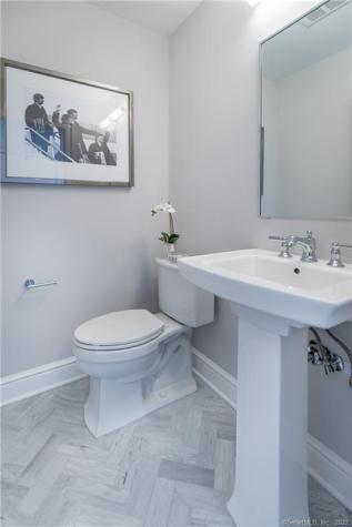 201 Main Street Westport CT 06880