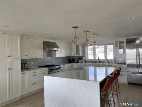 15 Parker Lane Madison CT 06443