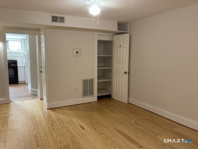 38-GrndFl Academy Street New Haven CT 06511