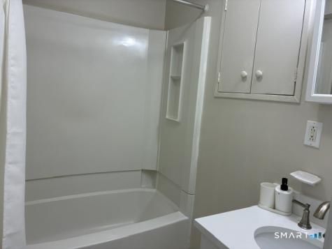 38-GrndFl Academy Street New Haven CT 06511