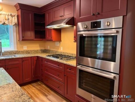 113 Lighthouse Road Woodbury CT 06798