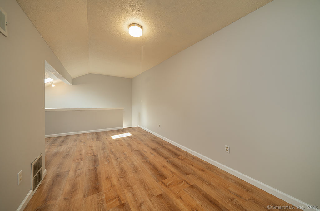 81 Main Street Branford CT 06405