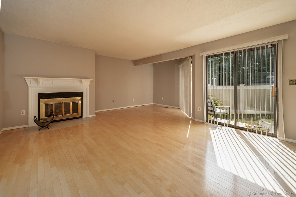 81 Main Street Branford CT 06405