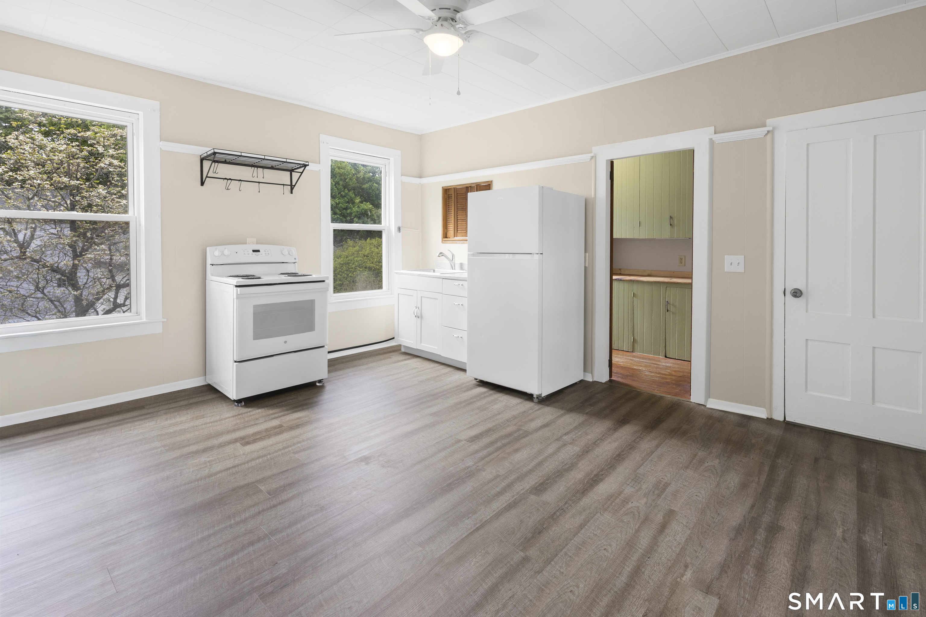 198 South Main Street Putnam CT 06260