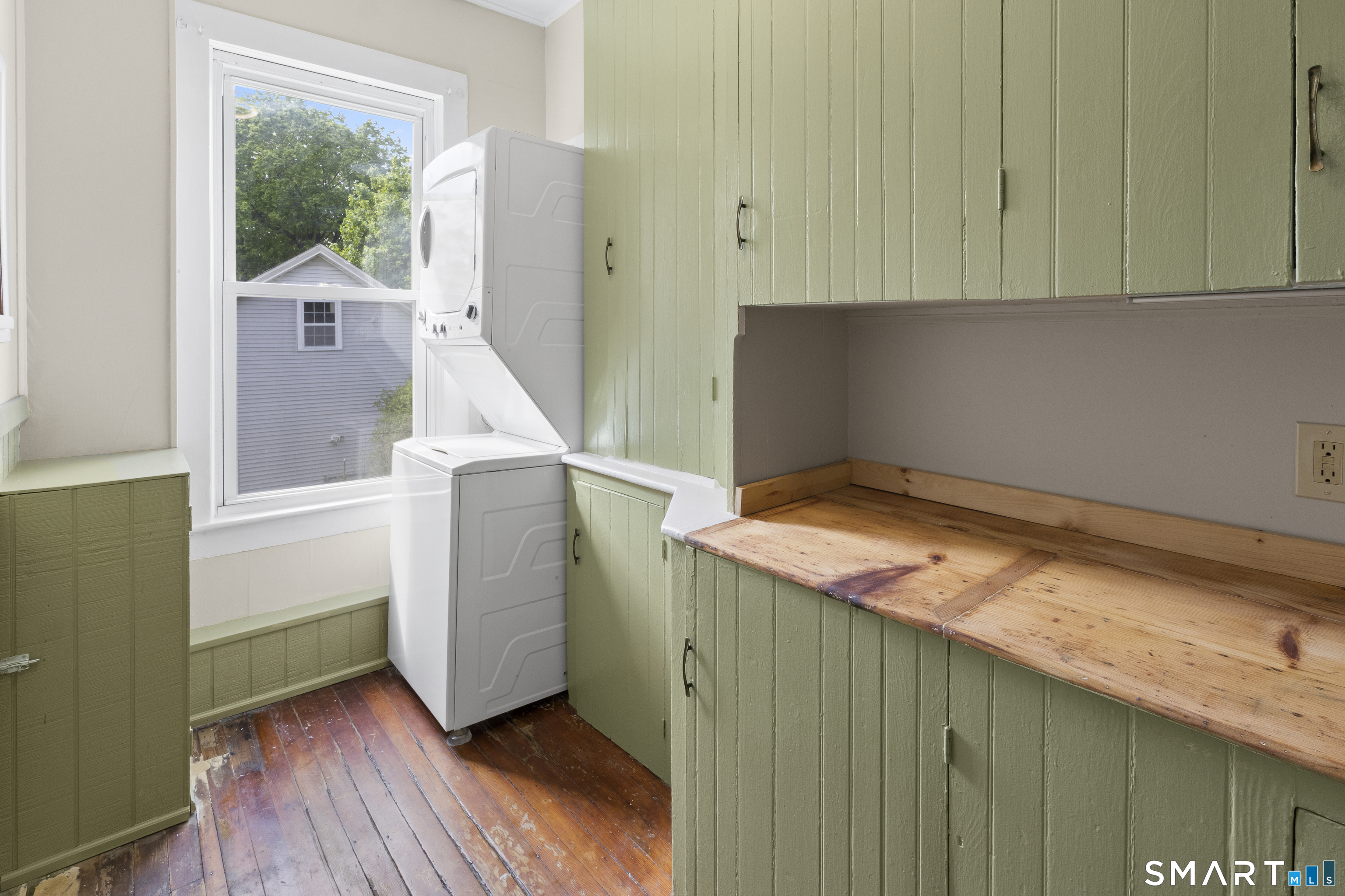 198 South Main Street Putnam CT 06260