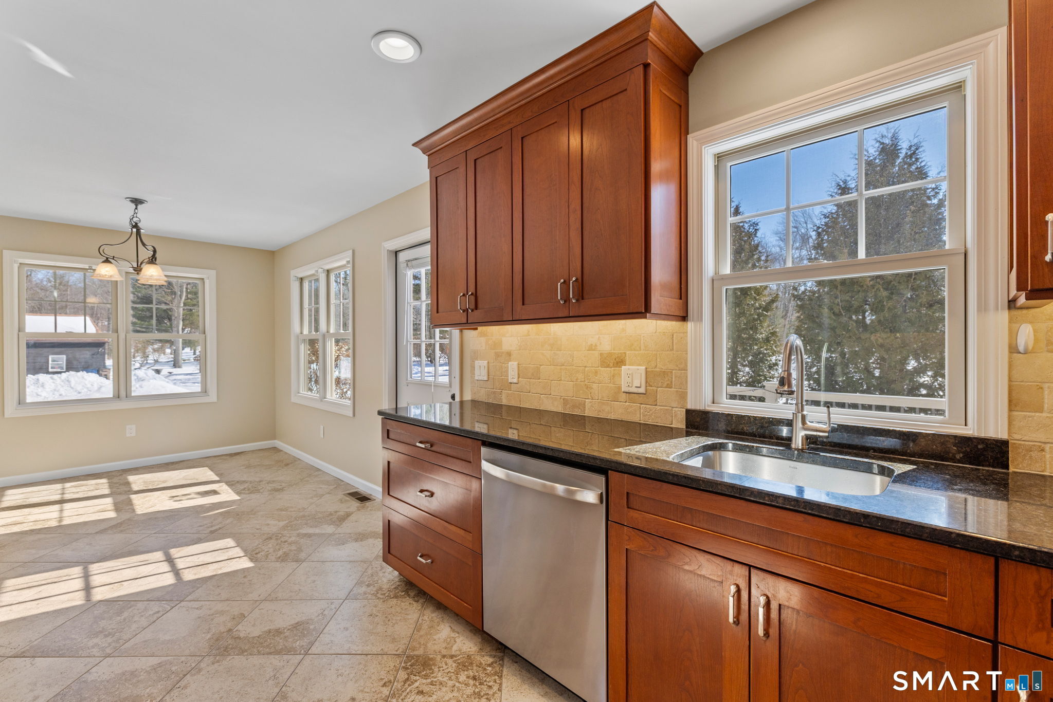 5 Sunningdale Lane Vernon CT 06066