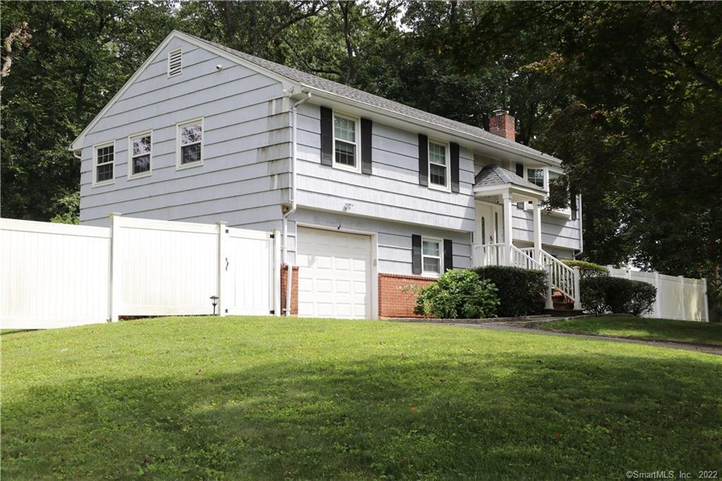 8 Orlando Place Norwalk CT 06854