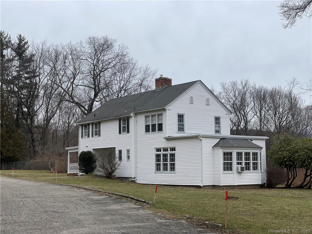 104 Joes Hill Road Danbury CT 06811
