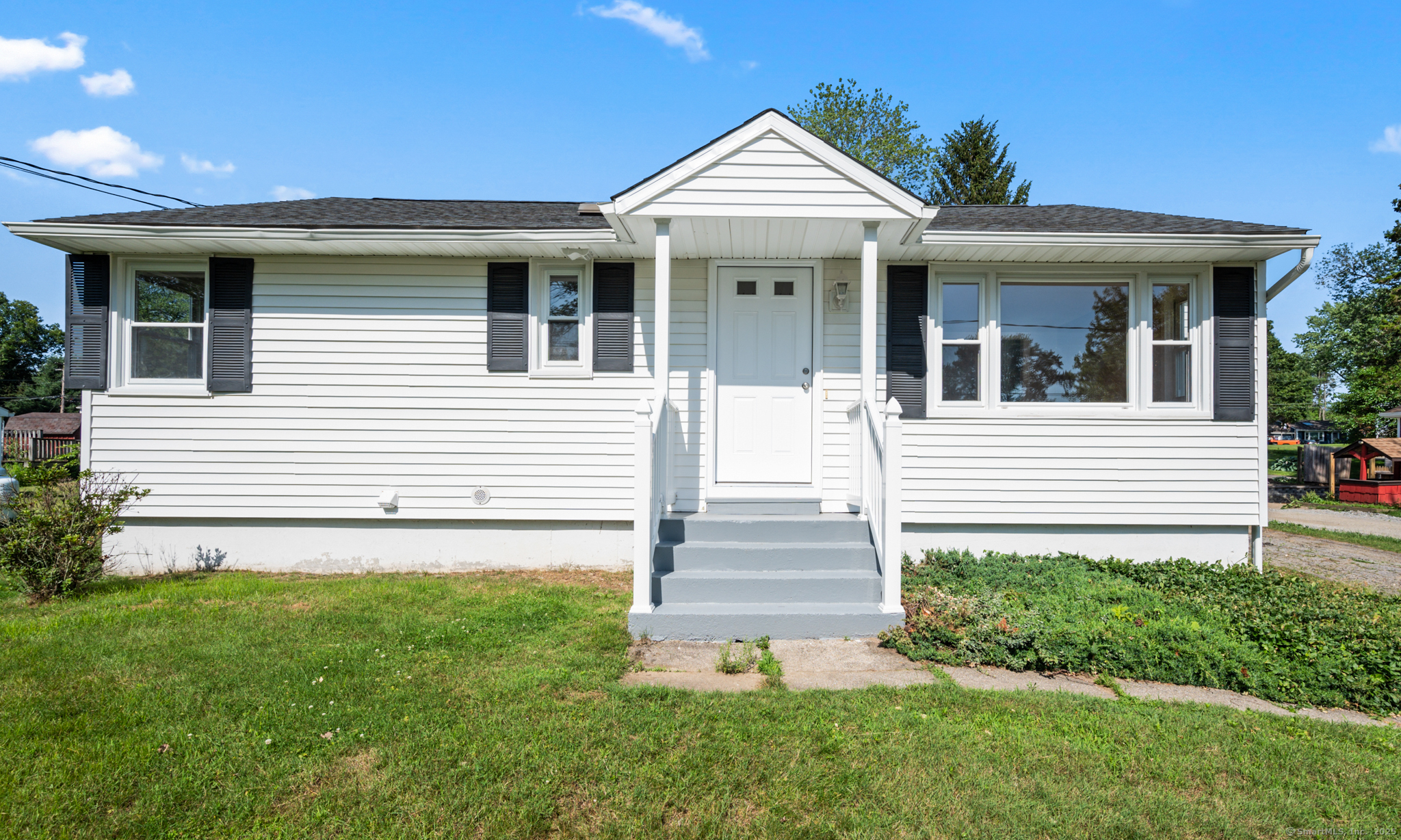 21 Crestwood Avenue Watertown CT 06795