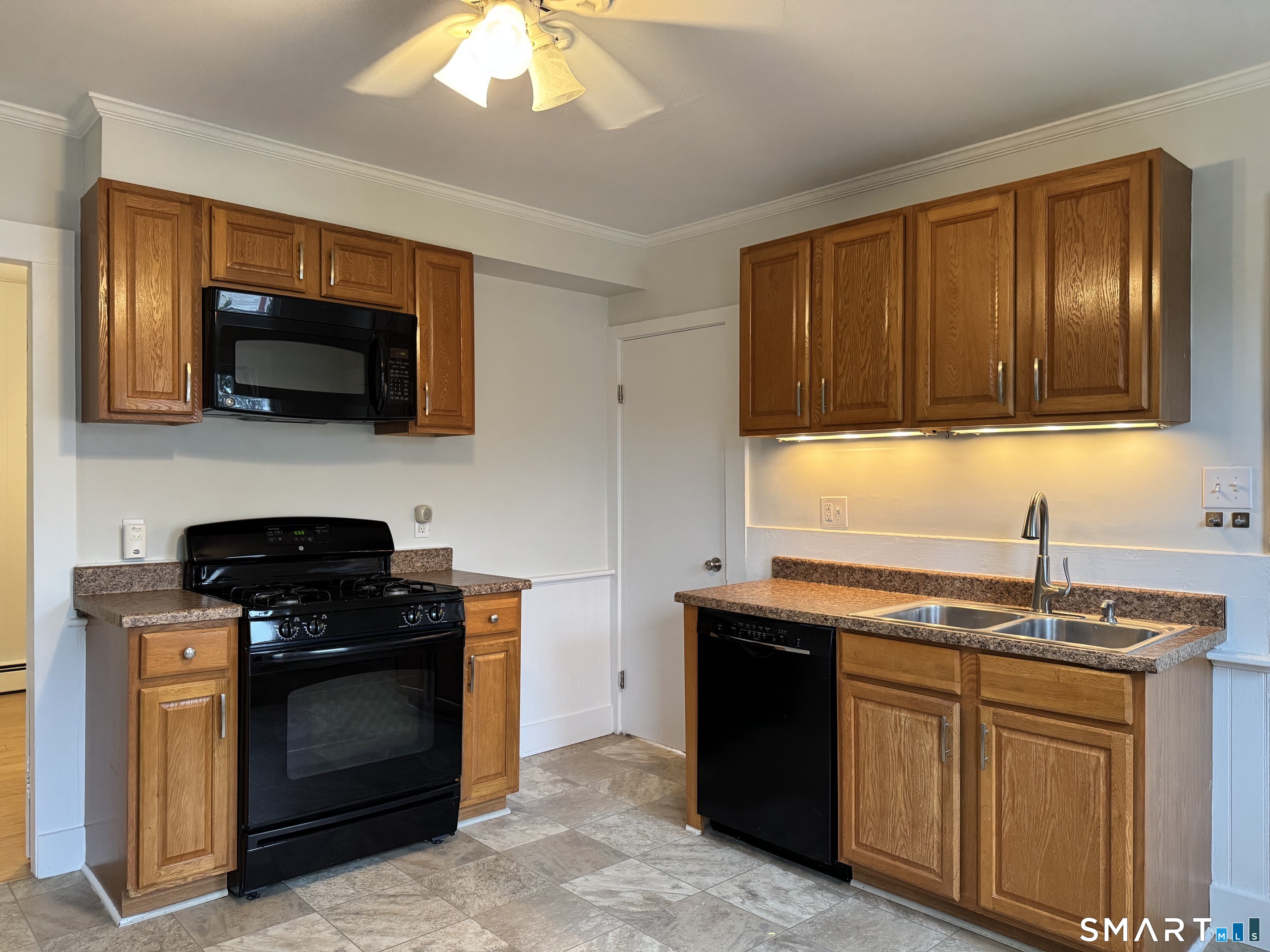 462 Main Street Branford CT 06405