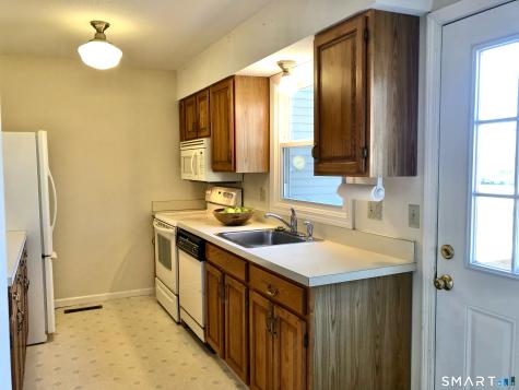 409 Georgetown Drive Glastonbury CT 06033