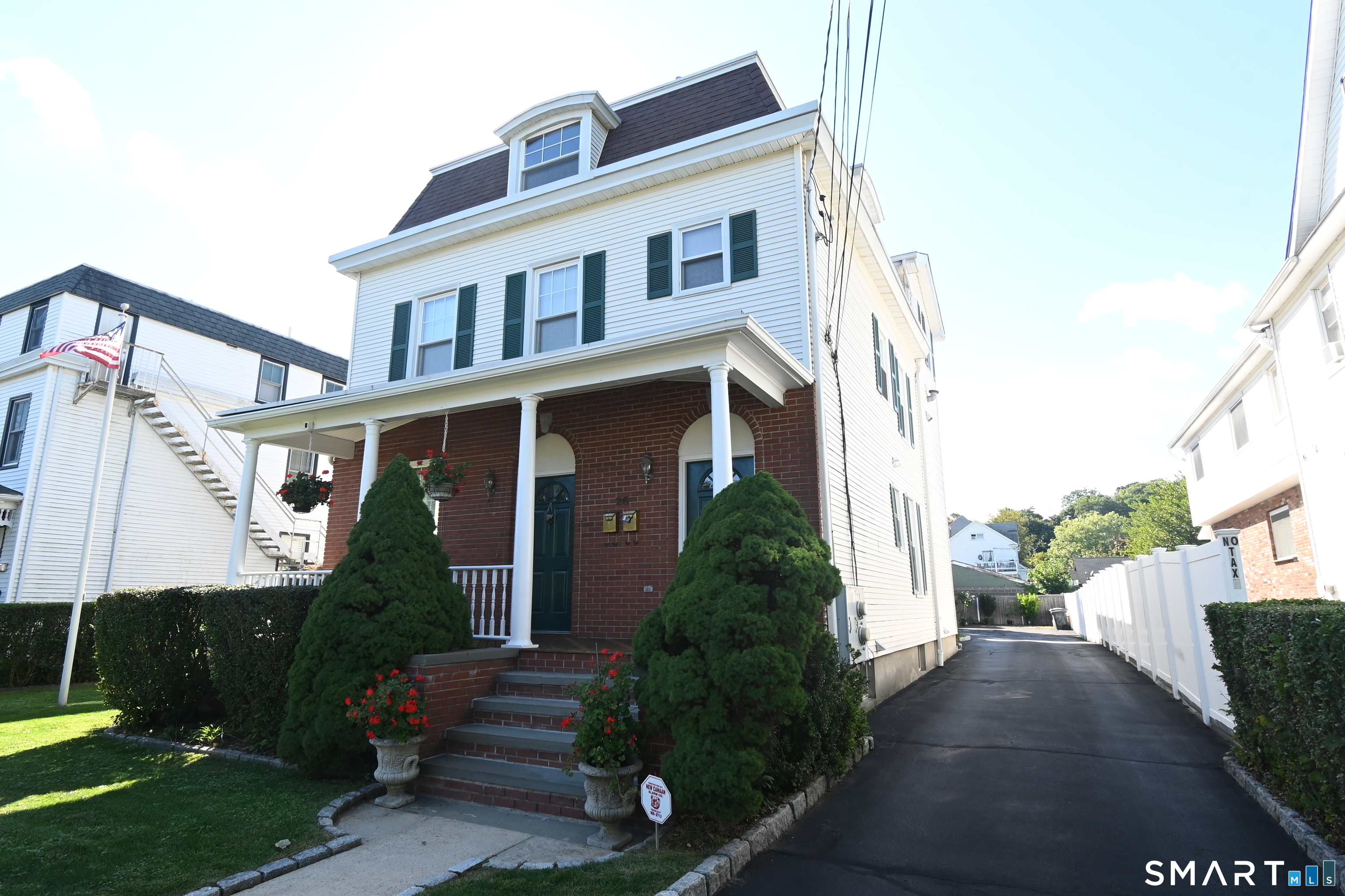 26 Elm Tree Place Stamford CT 06906